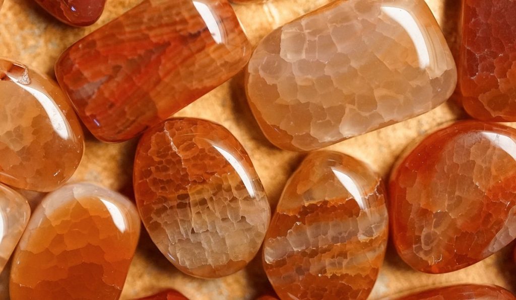 Akik Taşı Evde Nereye Konur?