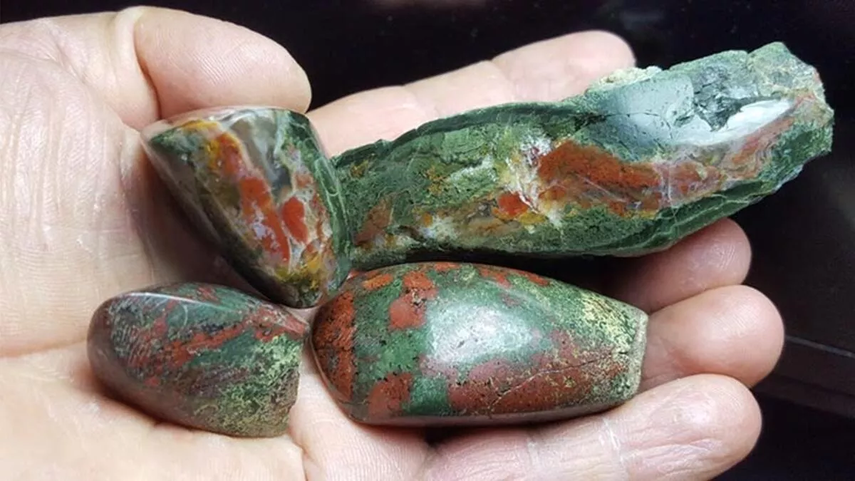 Kan Taşı Evde Nereye Konur?