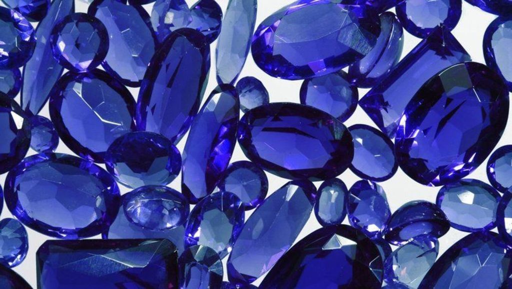 Safir Taşı Nasıl Oluşur?